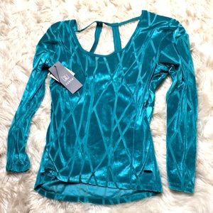Zobha Fanfare Velour Layering Yoga Top